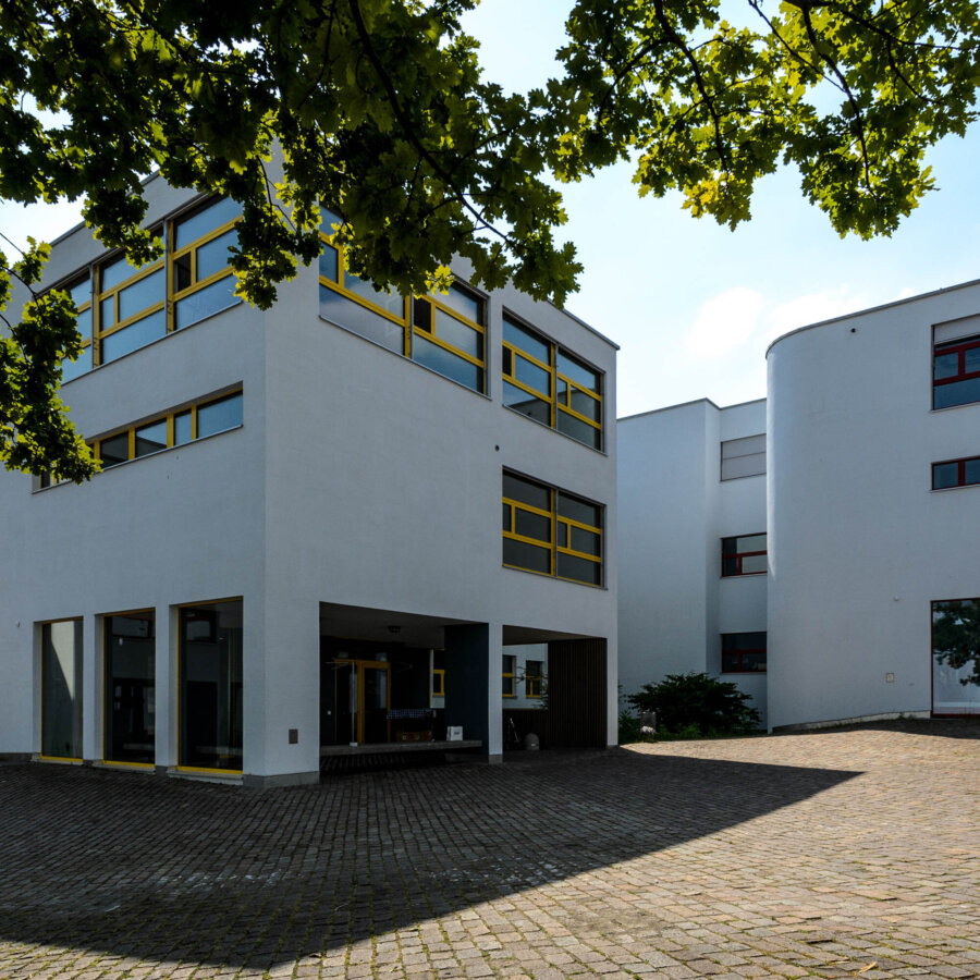 Schulhaus Sonnenberg Thalwil 2